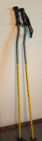 Bâton de ski Kerma courbé, Enlèvement, Comme neuf, Ski