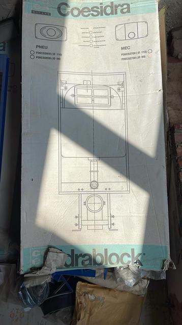 Hangend Toilet Systeem met spoeling incl duwplaat, 6 Stuks beschikbaar voor biedingen