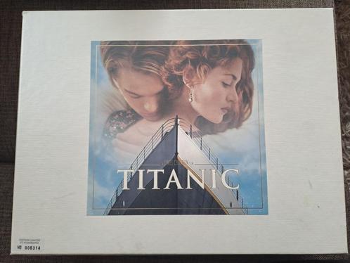 Titanic verzamelkoffer - Collector's Box Limited Edition, Collections, Cinéma & Télévision, Comme neuf, Film, Enlèvement ou Envoi