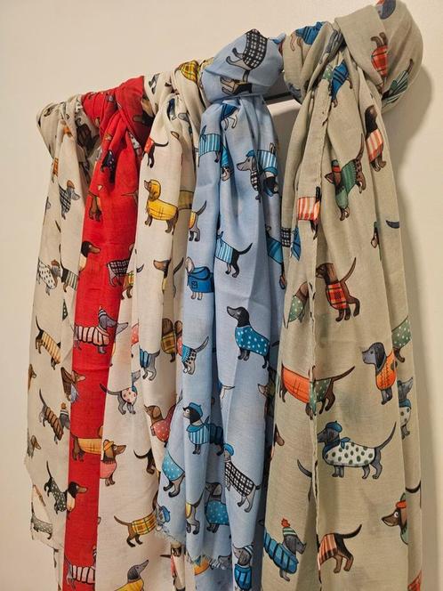 Jeebees - Teckel Sjaal met Kleurrijke Print – Zacht & Stijlv, Kleding | Dames, Mutsen, Sjaals en Handschoenen, Nieuw, Sjaal, Ophalen
