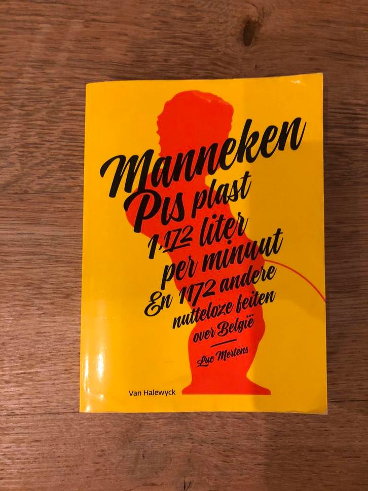Manneken Pis plast 1.172 liter per minuut, Boeken, Humor, Zo goed als nieuw, Ophalen of Verzenden