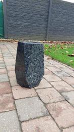 Prachtige vaas voor op grafzerk Graniet, Antiek en Kunst, Ophalen