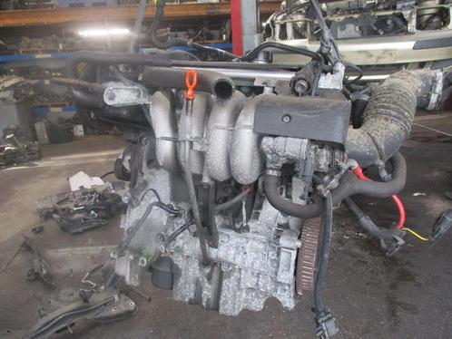 MOTOR Volvo S40 (VS) (01-1995/12-2004) (30616044), Auto-onderdelen, Motor en Toebehoren, Volvo, Gebruikt
