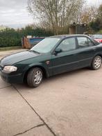 Mazda 323.  Bouwjaar 2000, Auto's, 4 deurs, Stof, Handgeschakeld, Grijs