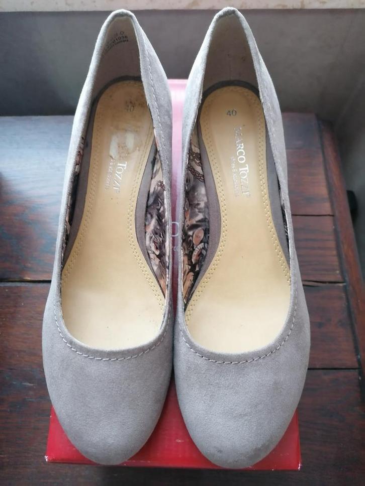 2 paar nieuwe dames zomerschoenen. Zie beschrijving., Kleding | Dames, Schoenen, Ophalen