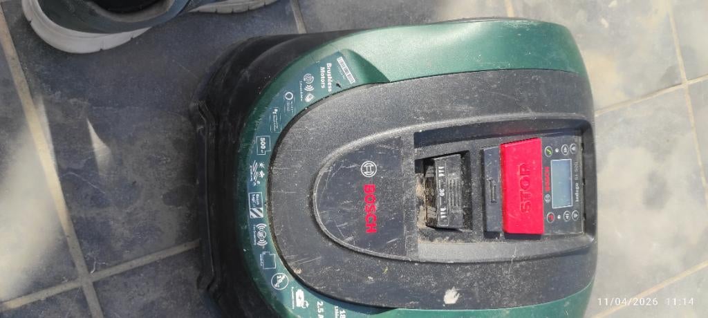 Robot tondeuse boch, Jardin & Terrasse, 20 à 25 cm, Enlèvement, Utilisé, Contrôlable via l'application