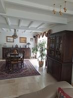 Mooie volledige eetplaats in massief hout, Huis en Inrichting, Complete eetkamers, Ophalen, Zo goed als nieuw, 6 tot 8 stoelen