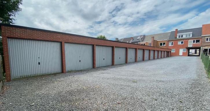 garagebox te huur in centrum Oudenaarde, Immo, Garages en Parkeerplaatsen, Provincie Oost-Vlaanderen