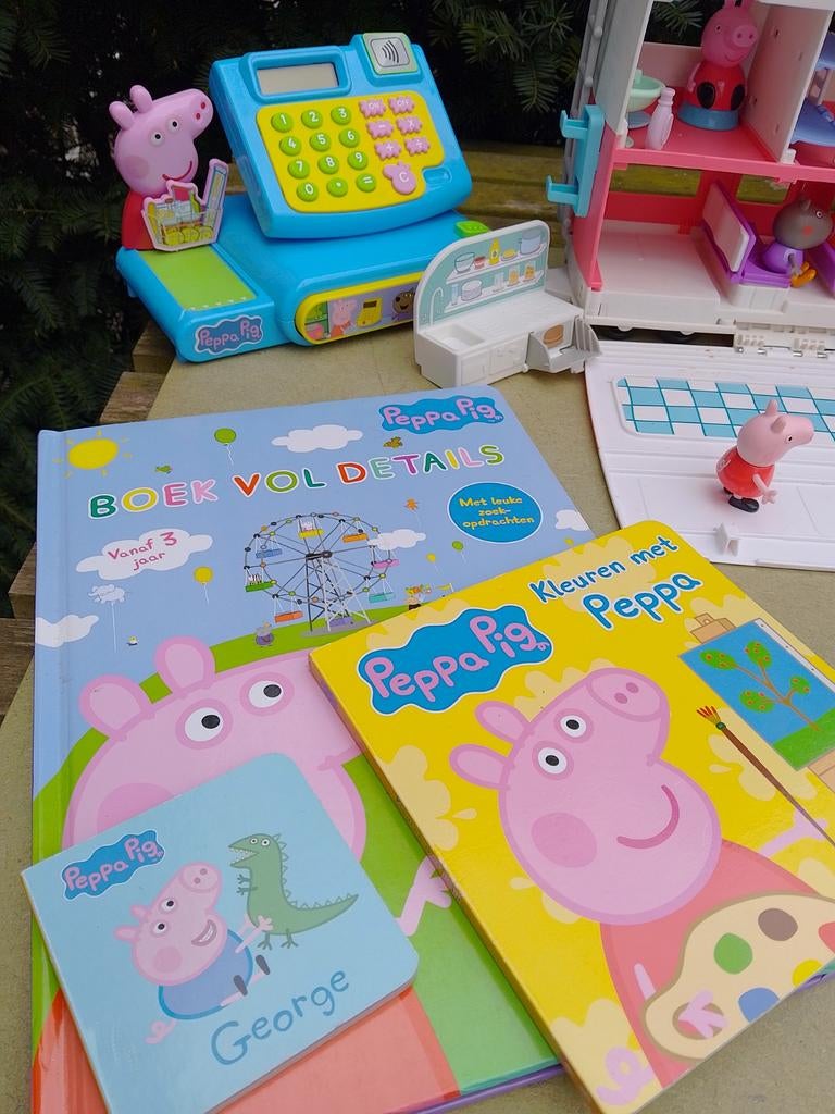 Peppa pig allerlei spulletjes, Collections, Cartes de naissance & Cartes de visite, Enlèvement