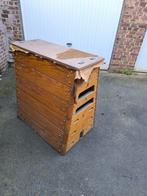 Ancien plinth de gymnastique