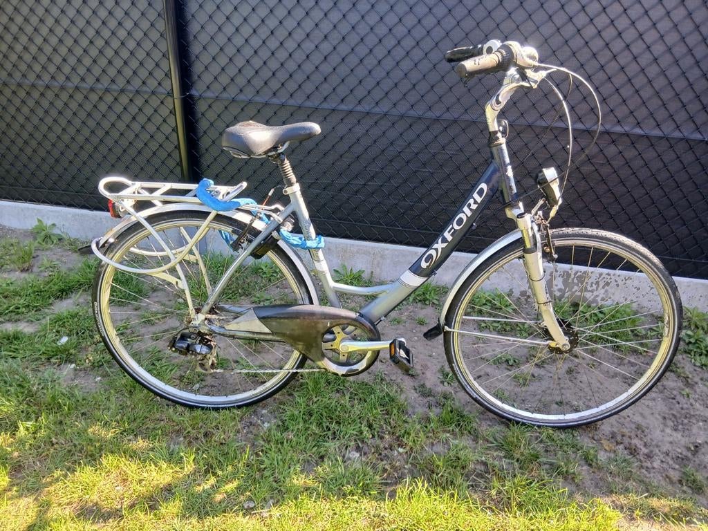 Damesfiets oxford 28 inch werk aan, Fietsen en Brommers, Ophalen