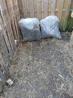 Fumier de poules (sur paille) +/- 50 L    2, 50 €/ sac