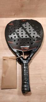 Adidas metalbone 3.5 galan 2026, Sports & Fitness, Padel, Enlèvement ou Envoi, Neuf, Raquette de padel