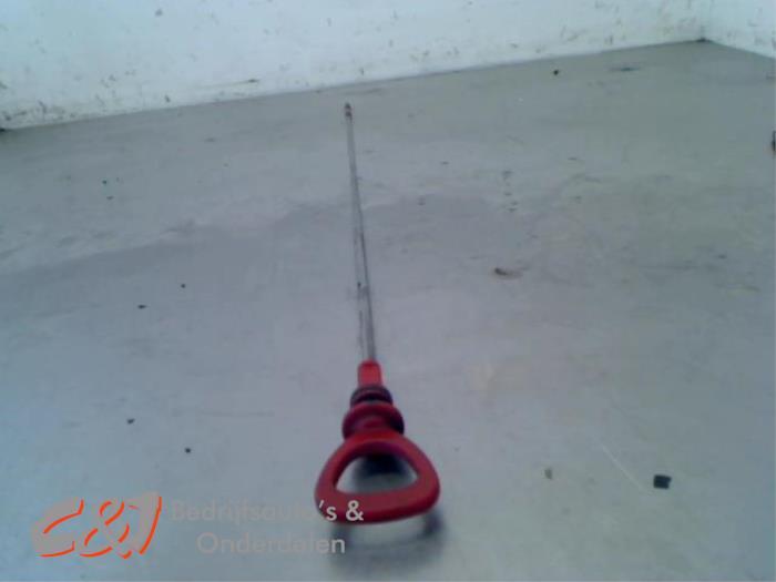 Jauge d'huile d'un Mercedes Sprinter, Autos : Pièces & Accessoires, Moteurs & Accessoires, Mercedes-Benz, Utilisé, 3 mois de garantie