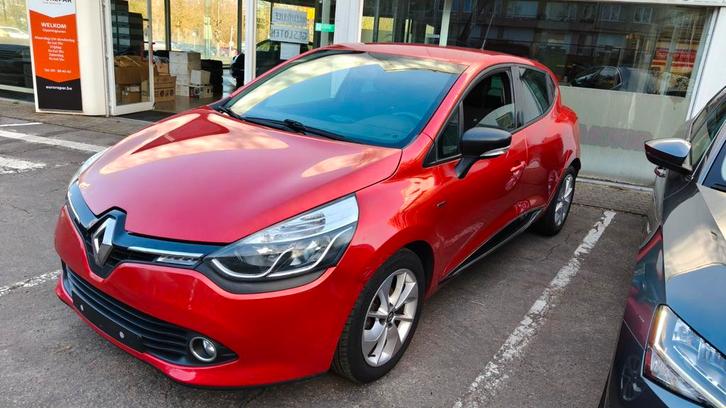 RENAULT Clio IV Clio 1.2i Limitée
Année 2016, Autos, Renault, Entreprise, Achat, Clio, ABS, Phares directionnels, Airbags, Air conditionné
