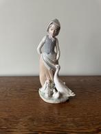 Porseleinen beeldje lladro, Verzamelen, Ophalen, Zo goed als nieuw, Mens