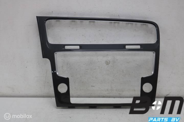 Navigatie omranding VW Golf 7 Var. 5G1819743E, Gebruikt