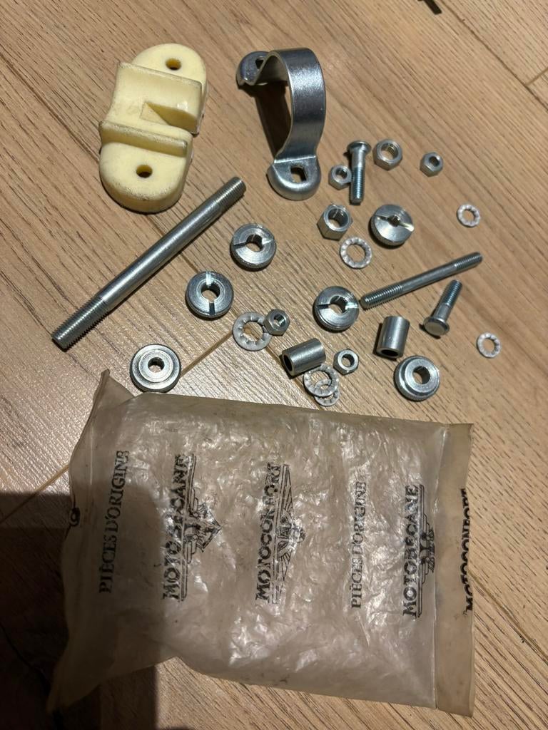 Motobecane Complete schortuitbreiding voor AV 42 en 44, Fietsen en Brommers, Brommers | Oldtimers, Ophalen of Verzenden