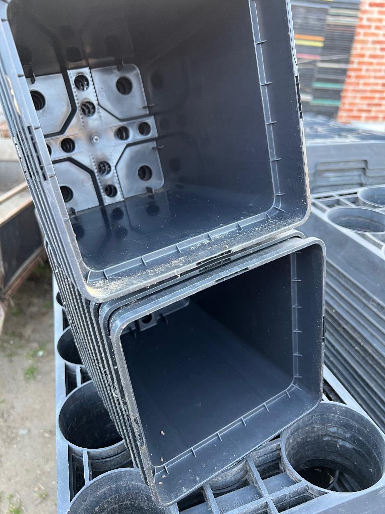 nieuwe vierkante kweekpotten bloempotten18 x 21 cm, Tuin en Terras, Bloempotten, Nieuw, Kunststof, Binnen, Balkon, Tuin, Minder dan 40 cm