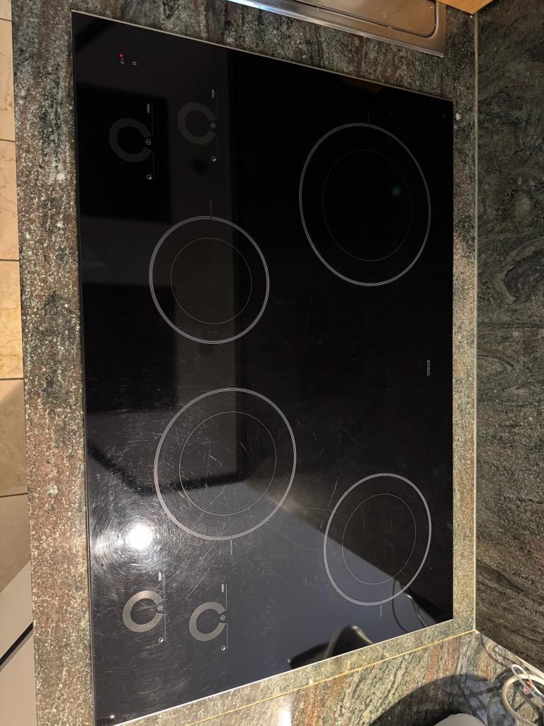 ATAG Inductiekookplaat, 4 zones de cuisson, Encastré, Enlèvement, Utilisé