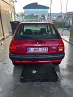 Oldtimer 1993 Ford Fiesta 1.3 benzine 30.000 km rijdt goed., Auto's, Automaat, Particulier, Ford, Te koop