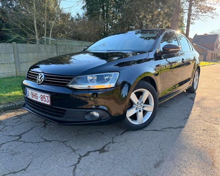 Vw Jetta 1.6 Tdi 105 Cv, Autos, Volkswagen, Particulier, Jetta, ABS, Diesel, Euro 5, Berline, 5 portes, Automatique, Enlèvement