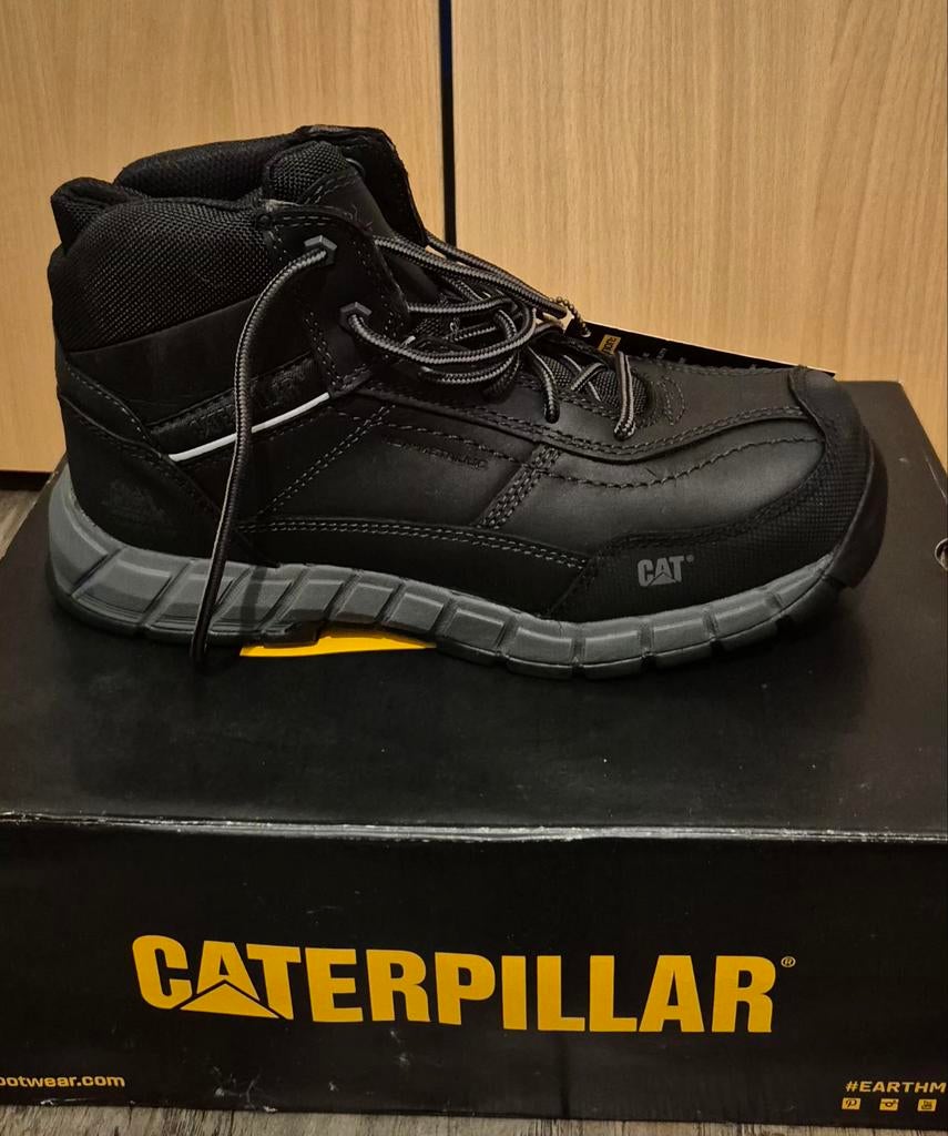 Chaussures de sécurité au travail CAT S1
Avec nez en acier t, Enlèvement, Neuf