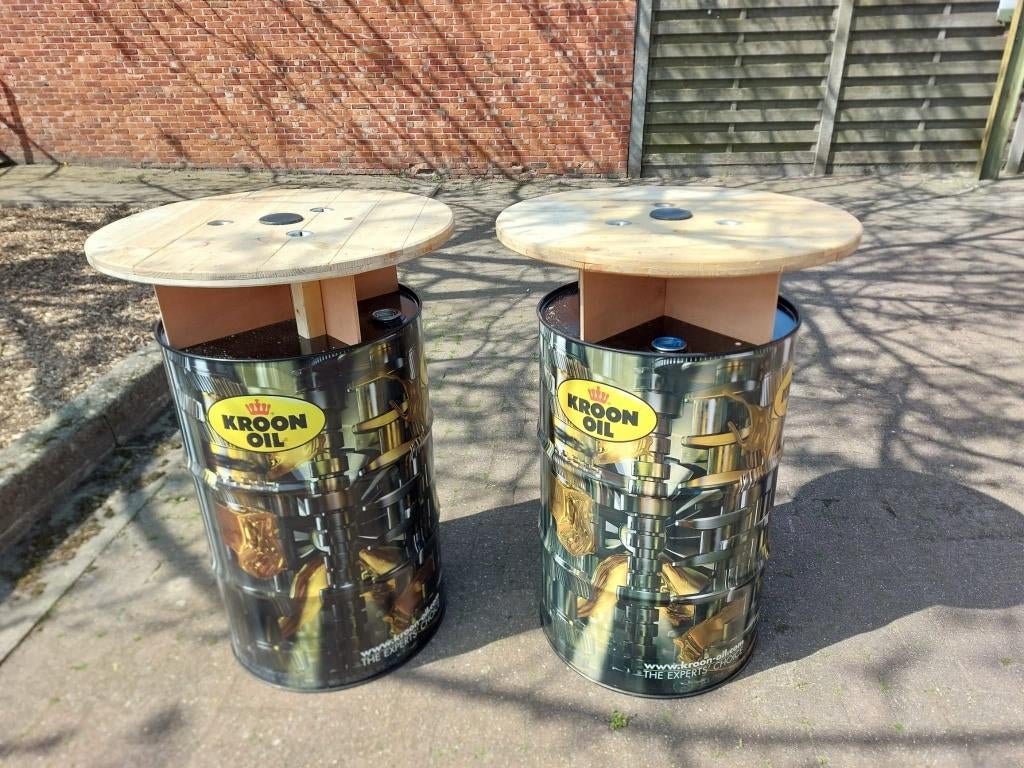 Statafel van olievat en haspel, Ophalen, Nieuw