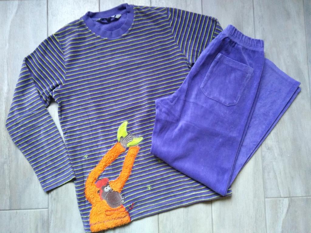 ★ M140 - Woody winterpyjama in velours thema aap, Enfants & Bébés, Vêtements enfant | Taille 140, Garçon, Enlèvement ou Envoi