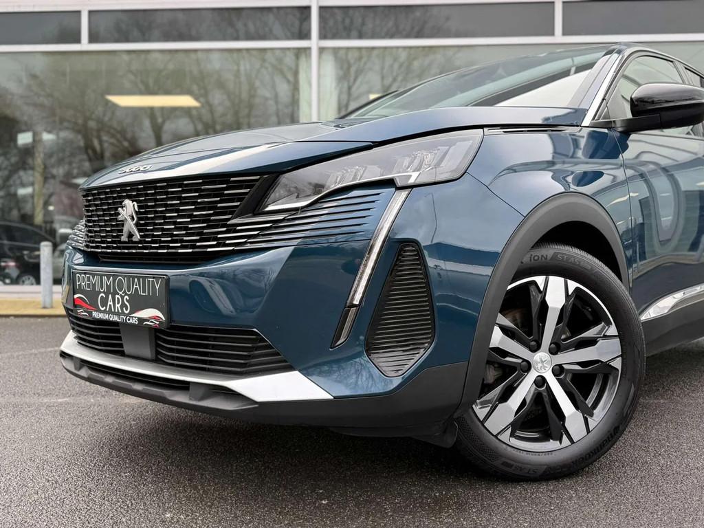 Peugeot 3008 AUTOMAAT / LEDER / CARPLAY / CAMERA / NAVIGATIE, Auto's, Automaat, Gebruikt, Lederen bekleding, Blauw