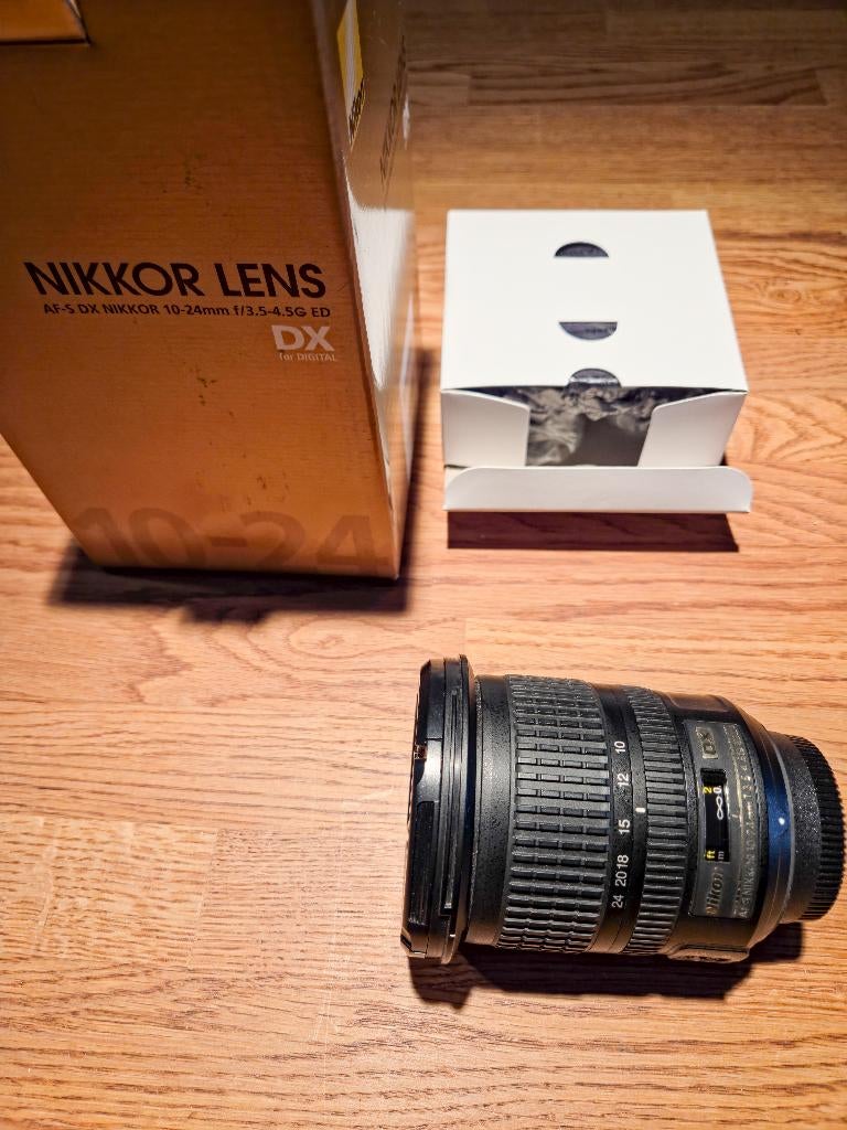 Nikon AF-S DX 10-24mm f/3.5-4.5G ED, Audio, Tv en Foto, Foto | Lenzen en Objectieven, Groothoeklens, Zoom, Ophalen of Verzenden