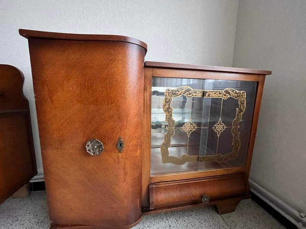 Prachtige dressoirkast met glazen deurtjes, Antiek en Kunst, Ophalen