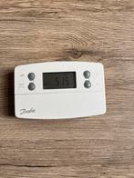 Programmeerbare bekabelde thermostat Denfoss, Doe-het-zelf en Bouw, Ophalen of Verzenden, Slimme thermostaat, Zo goed als nieuw