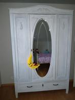 Witte antieke kleerkast, Huis en Inrichting, Ophalen