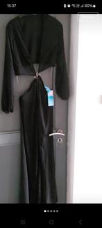 Robe de plage nouvelle jamais portée, Enlèvement