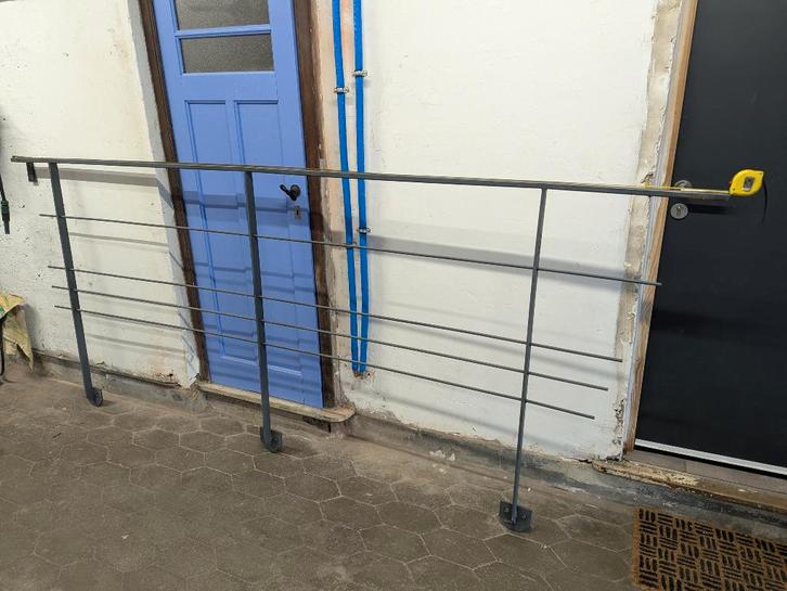 Garde corp acier 304cm à rafraichir, Bricolage & Construction, Métaux, Utilisé, Autres métaux, Enlèvement