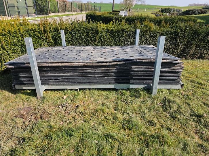 Plaque de route en plastique 2400x1200x15 mm, Bricolage & Construction, Plaques & Panneaux, Utilisé, Autres matériaux, Moins de 20 mm