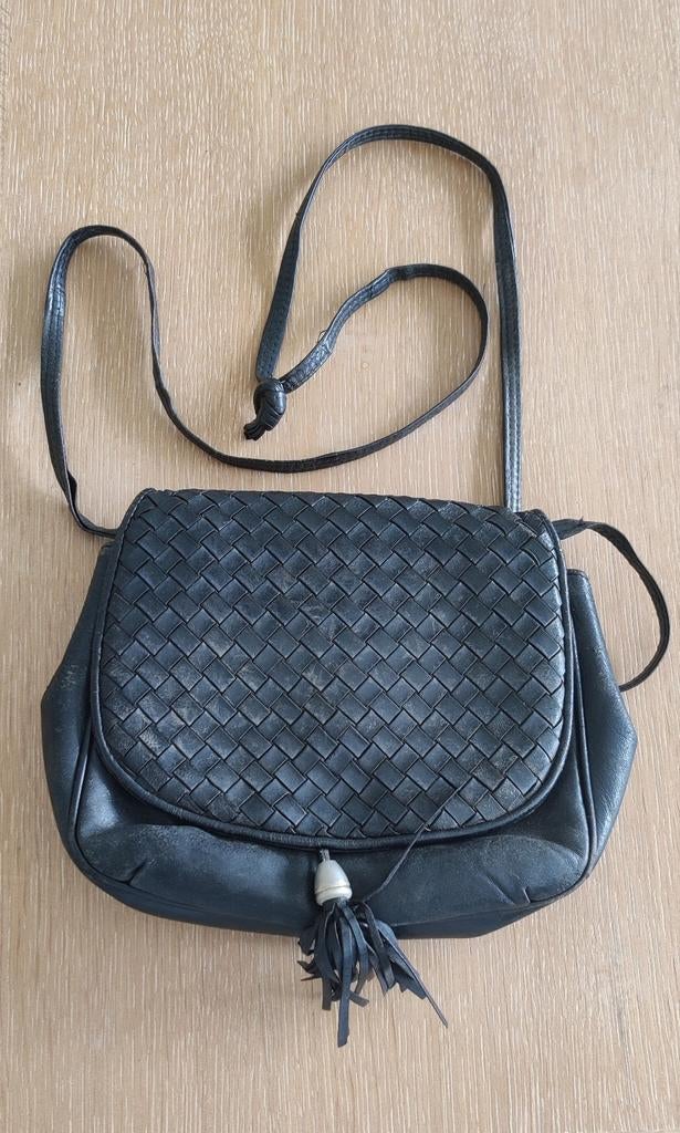 Handtas zwart, Handtassen en Accessoires, Tassen | Schoudertassen, Gebruikt, Zwart, Leer, Ophalen