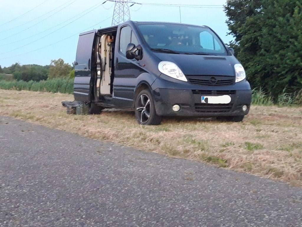 Opel vivaro ( mini camper), Auto's, Opel, Particulier, Vivaro, Centrale vergrendeling, Cruise Control, Ophalen