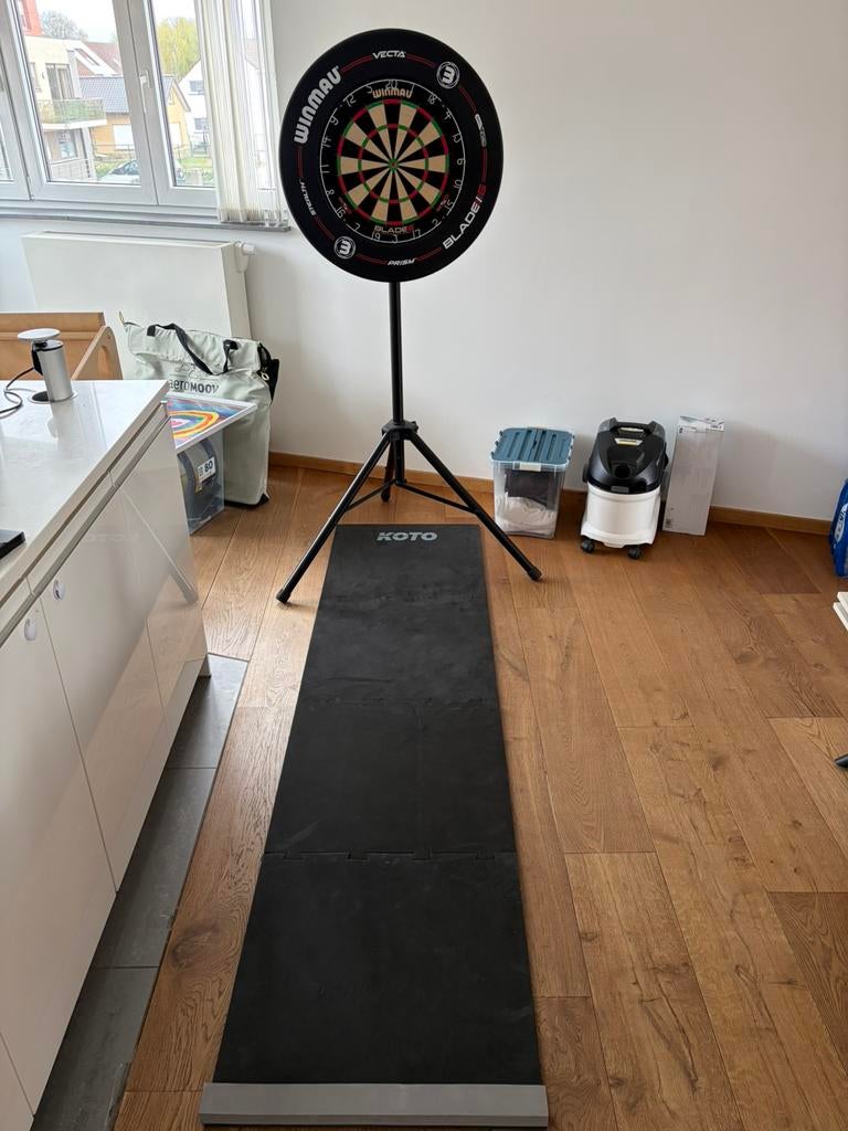 Dartset, Sport en Fitness, Darts, Zo goed als nieuw, Dartbord met pijlen, Ophalen