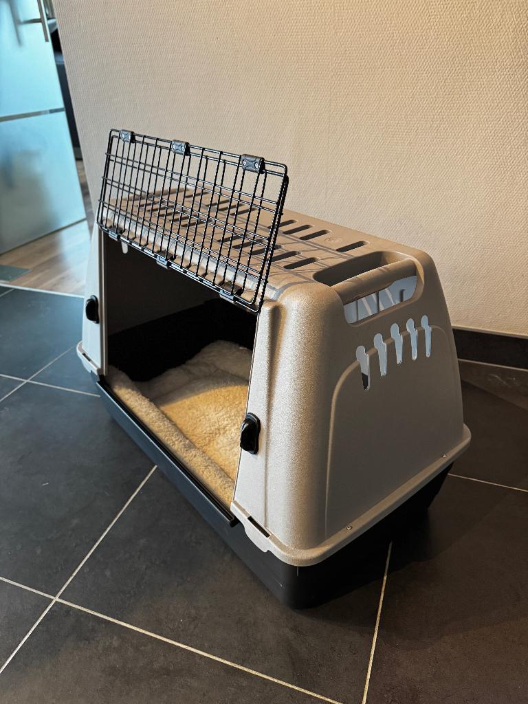 Stevige bench hond of kat (incl. zacht kussen), Enlèvement, Utilisé