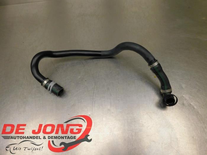 Tuyau radiateur d'un Ford Kuga, -, 3 mois de garantie, -, -