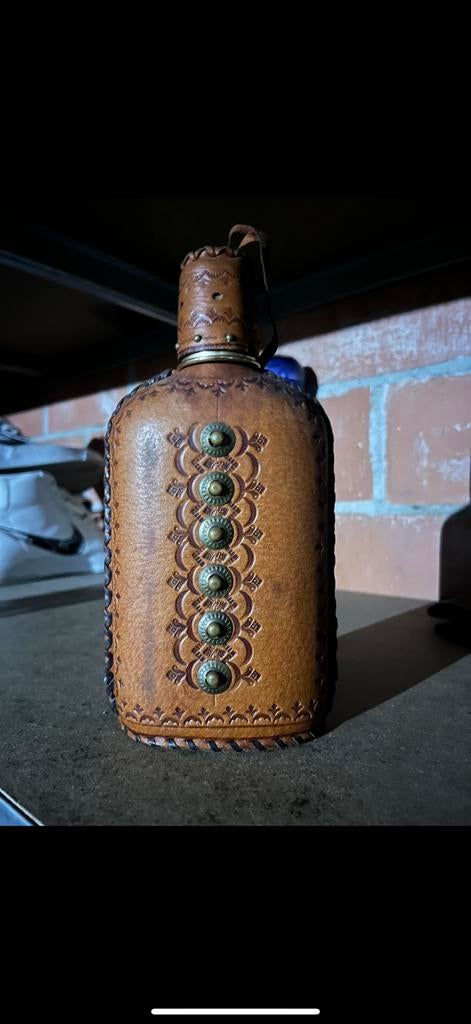 Vitage fles bekleed met leder, Ophalen of Verzenden