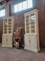 2 buffets/vitrines en chêne LIVRAISON GRATUITE