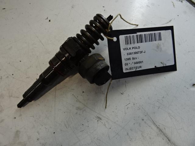 INJECTEUR Polo IV Classic (9N5 / 6) (038130073F-J), Utilisé, Volkswagen
