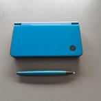 Nintendo DSI XL bleue avec stylet et chargeur., Enlèvement ou Envoi