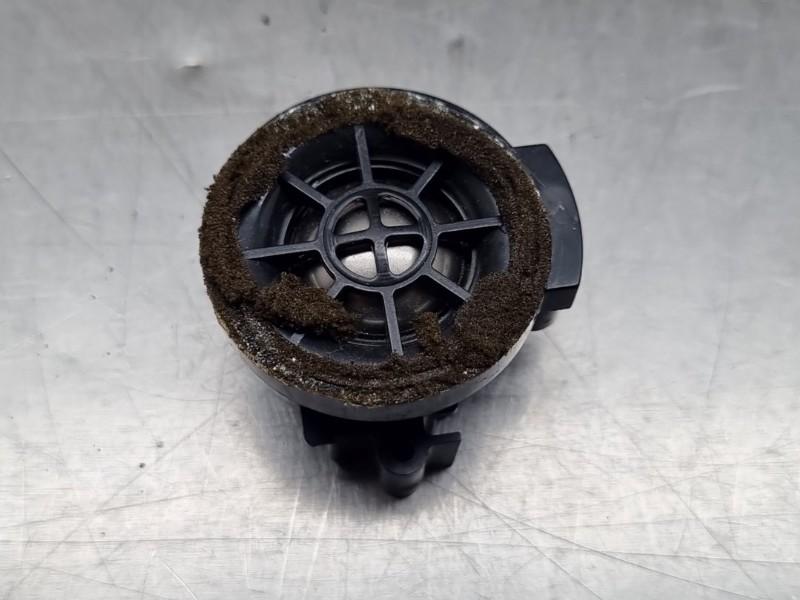 HAUT PARLEUR / ENCEINTE Toyota GT 86 (ZN) (|P2490G|), Dhr. M. Roggen, Toyota, Stadsweg 37 37
9917 PV  WIRDUM GR., NL, Utilisé