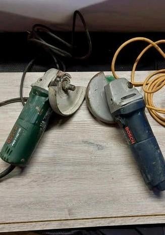 Meuleuses d'angle Bosch 125 mm, lot de 2, en état de marche, Bricolage & Construction, Outillage | Meuleuses, Enlèvement