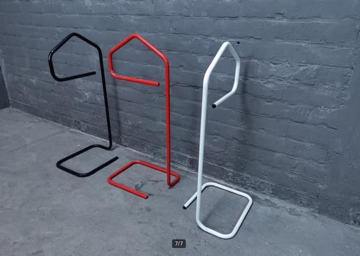 Porte-vêtements Ikea Niels Gammelgaard Grund par lot, Vêtements | Femmes, Portants à vêtements, Utilisé, Enlèvement ou Envoi