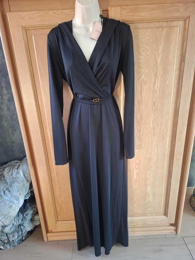Neuve longue robe Twinset L 40 noir élégante et sexy, Neuf, Taille 38/40 (M), Enlèvement ou Envoi, Twinset Milano